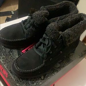 Ankle Boots Black NIB size 11M Fur inside